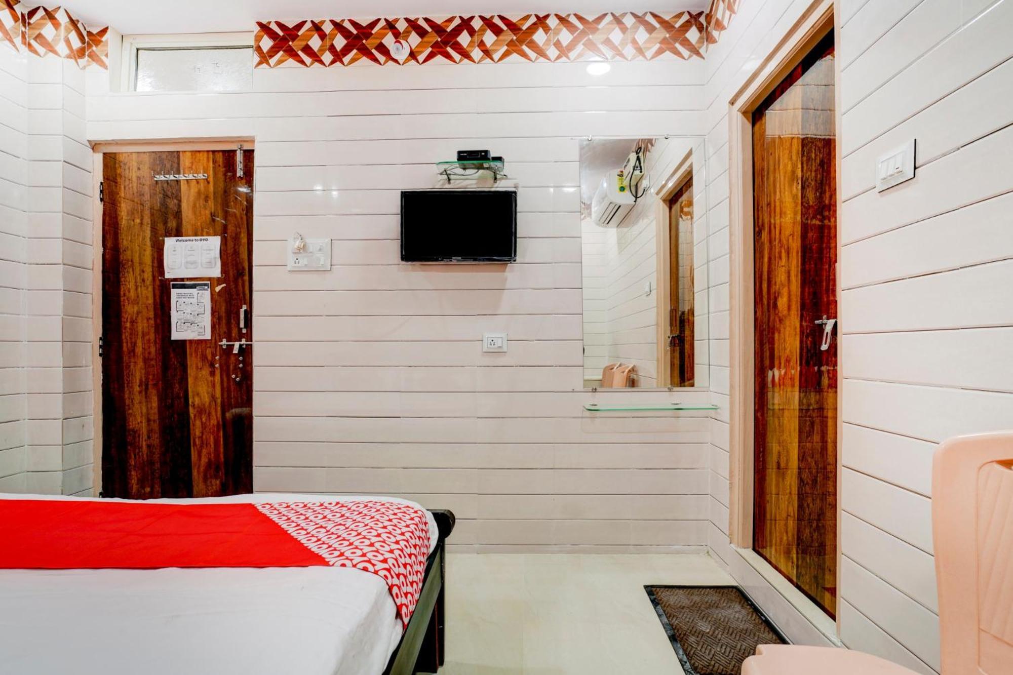 Hotel O Aroma Classic Near Nampally Main Railway Station 하이데라바드 외부 사진