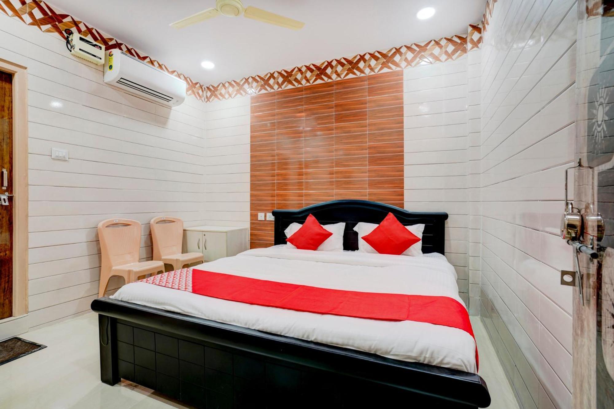 Hotel O Aroma Classic Near Nampally Main Railway Station 하이데라바드 외부 사진