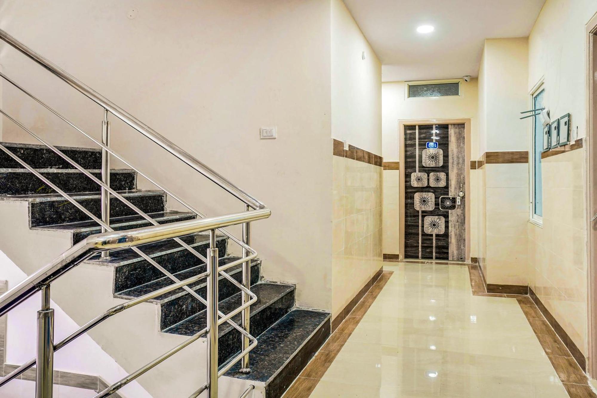 Hotel O Aroma Classic Near Nampally Main Railway Station 하이데라바드 외부 사진