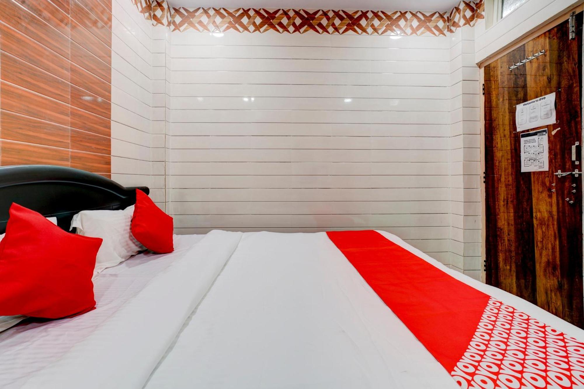 Hotel O Aroma Classic Near Nampally Main Railway Station 하이데라바드 외부 사진